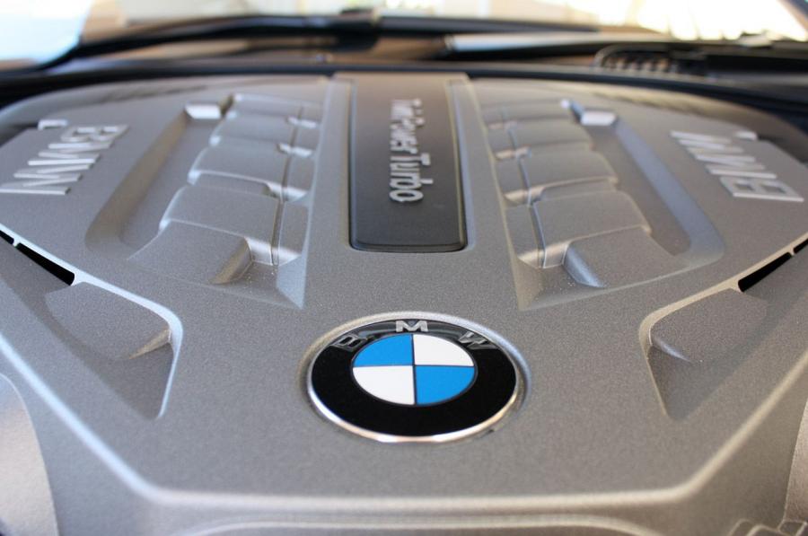  BMW 6-Series Convertible 2012 года  (фото 30 из 52)